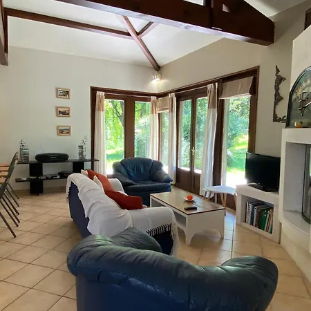 Maison De Moutiques Ferienhaus Cazaubon